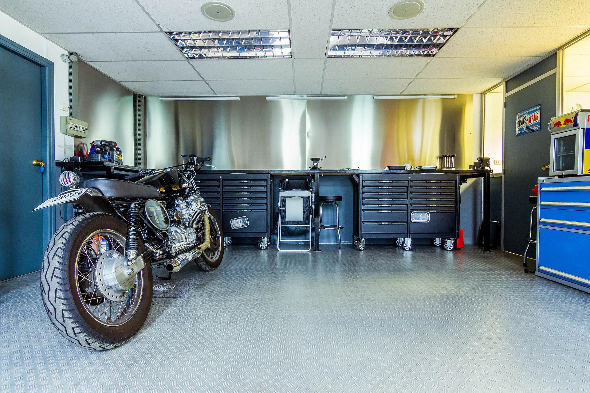 Transformer son garage en pièce de vie : comment s’y prendre ?