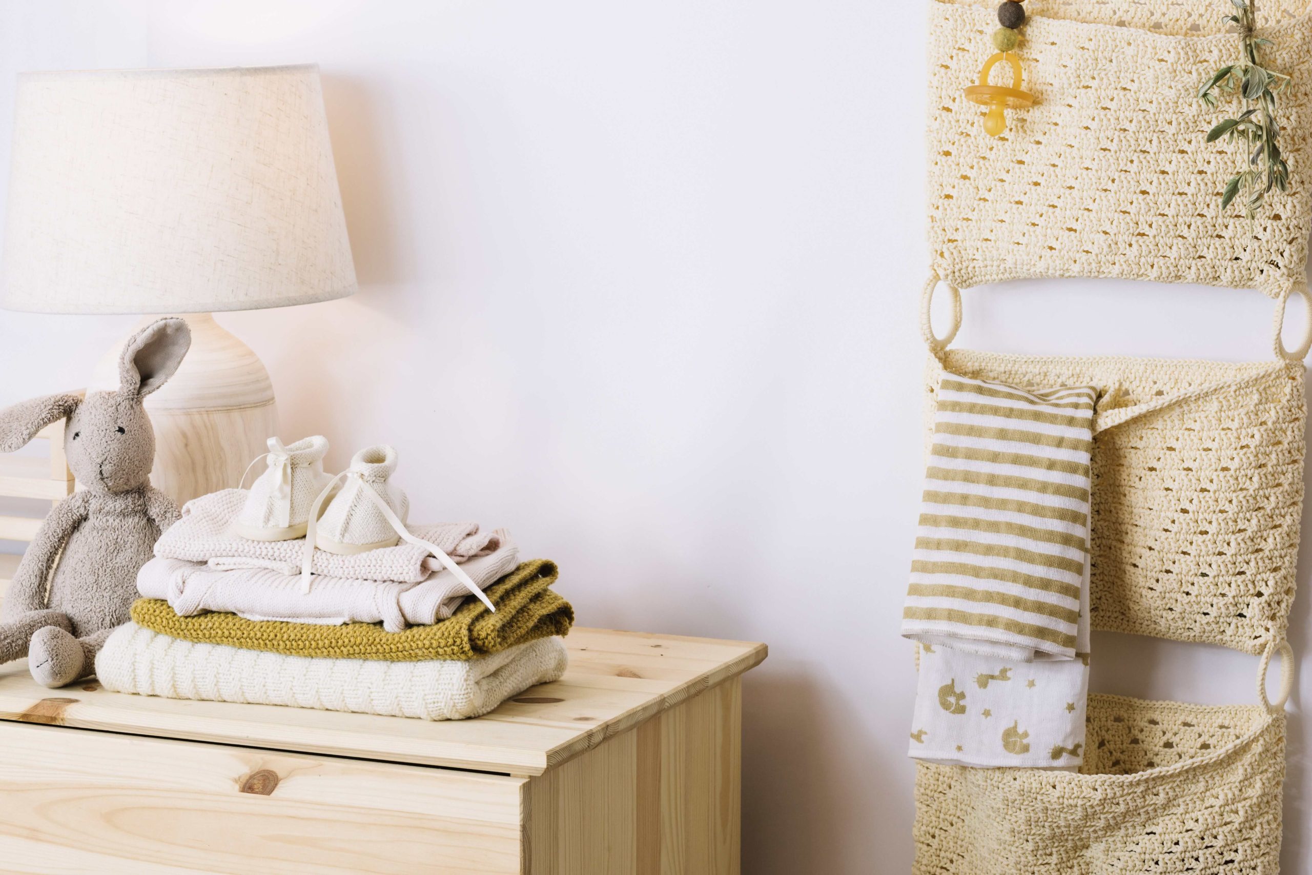 Comment aménager une chambre de bébé bohème ?